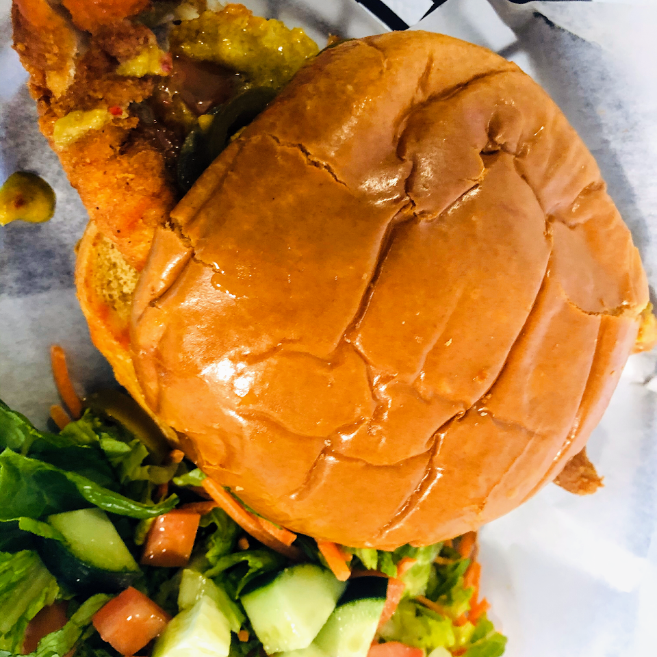 Bronzeville Wingz Image